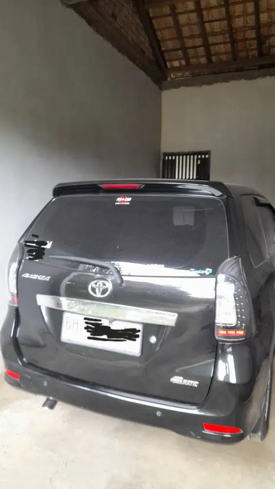 Avanza G matic 2013