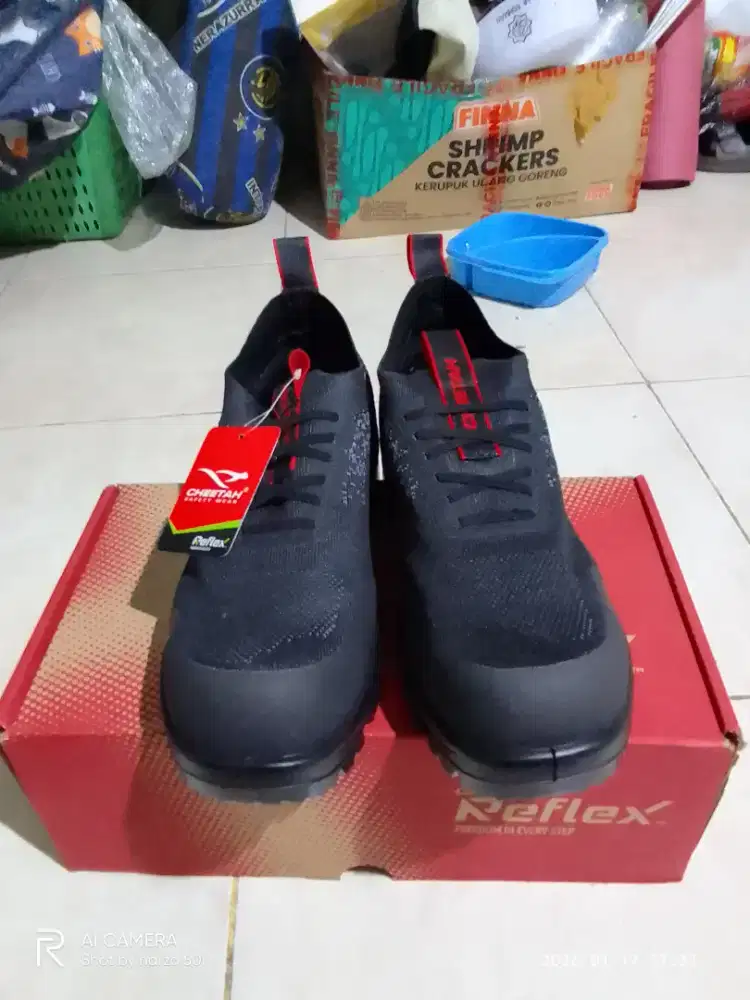 Sepatu cheetah reflex baru