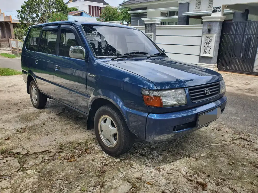 Toyota kijang lgx thn 1997. Antik
