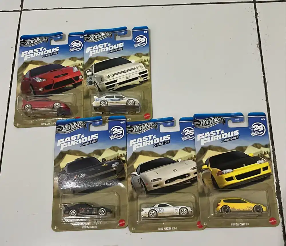 Hotwheels 1 set Race Off