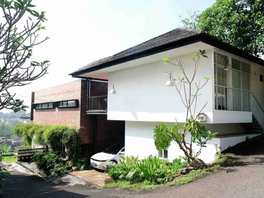 Dijual Rumah Villa Full Furnish Lingkungan Nyaman Asri Di Bandung