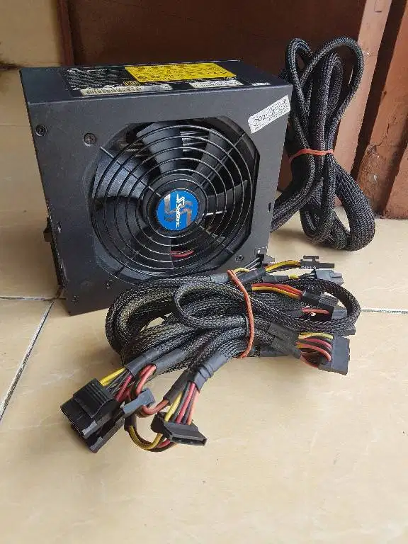 PSU Seasonic SS-520GM 520w 80+ Bronze Semi Modular 2x8 pin vga