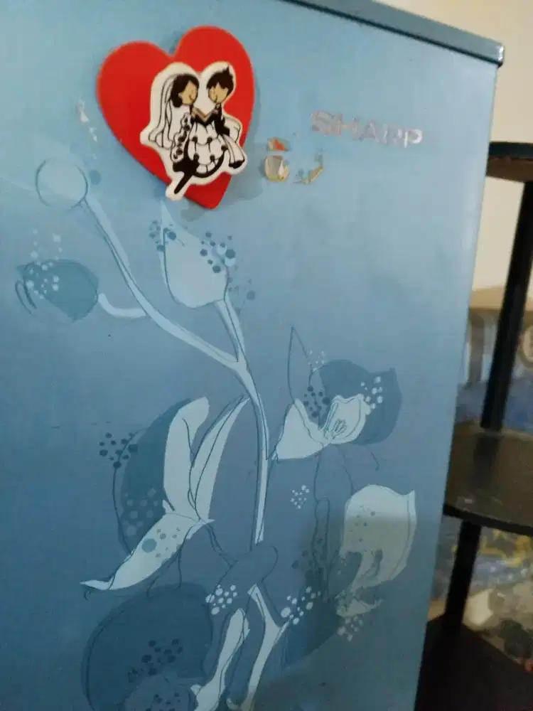 KULKAS SHARP 2 pintu