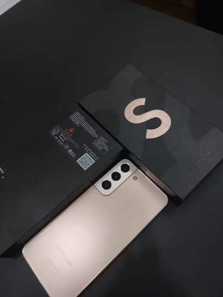 Samsung Galaxy S22 5G 128 Gb Fullset Mulus Resmi SEIN