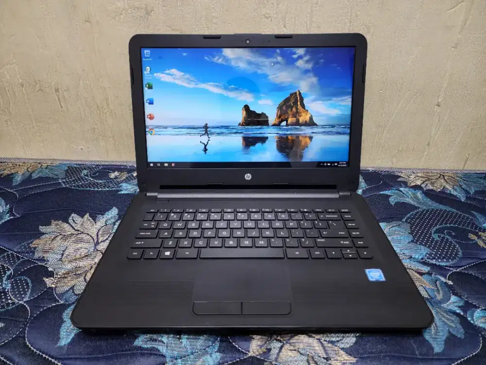 Laptop HP 14 Slim Ram 8gb SSD Mulus