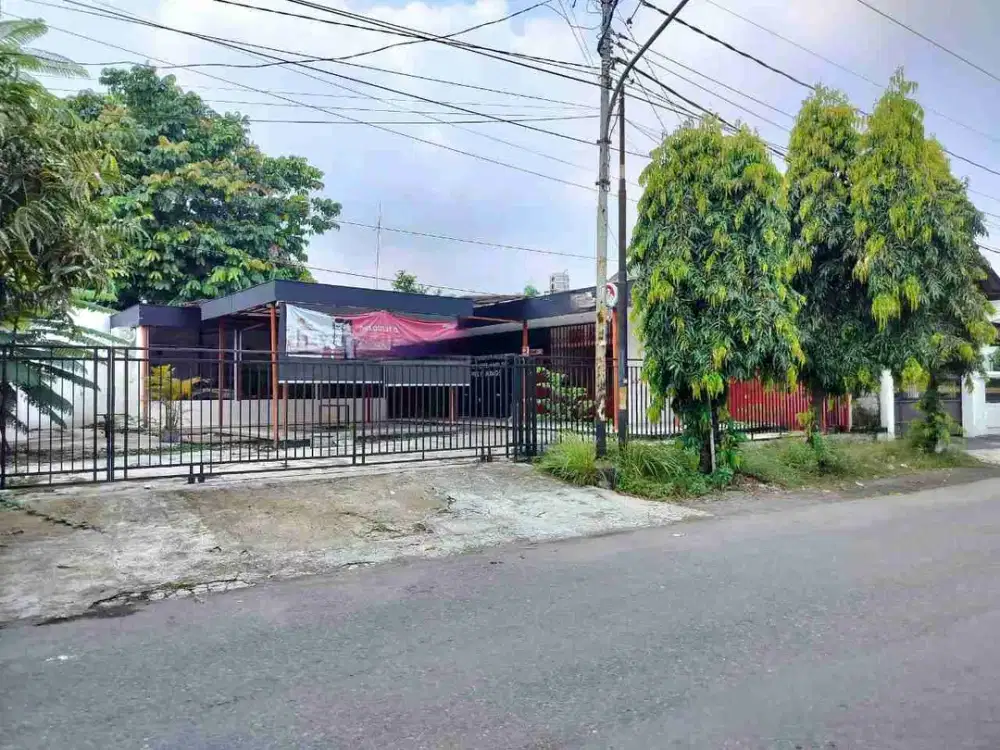 Cafe Resto Disewakan Tengah Kota Mepet Stadion Manahan Ruang Usaha