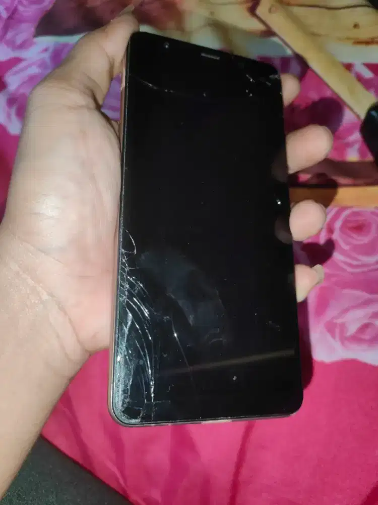 samsung a7 2018 4/64gb