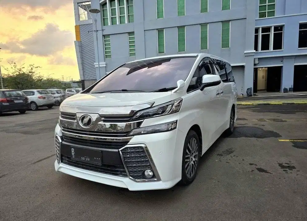 Vellfire cbu 2015