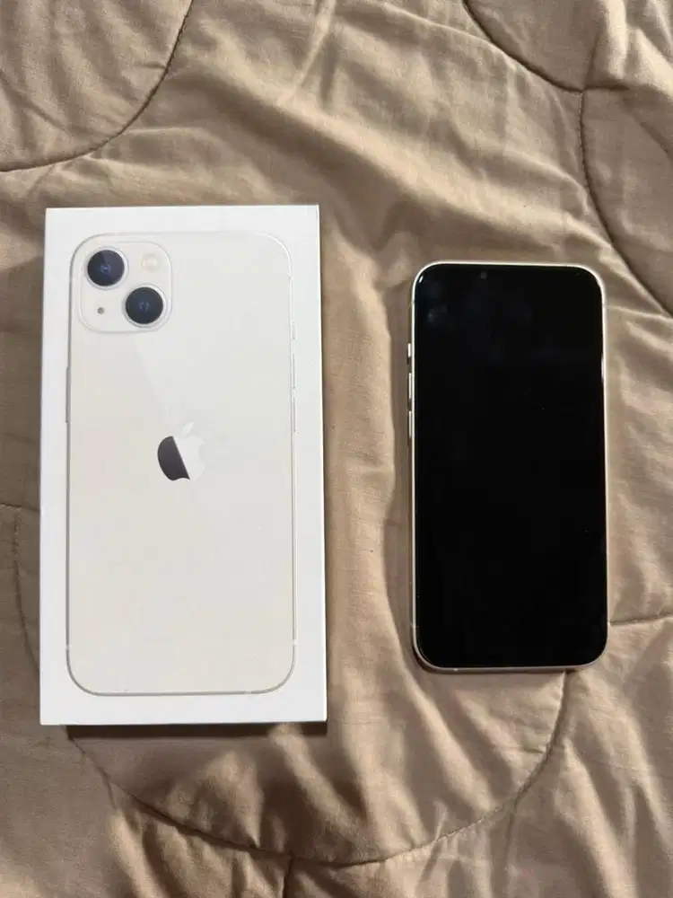 Ip 13 putih 128 gb Ibox