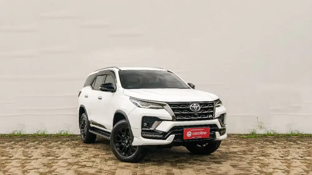 TOYOTA FORTUNER VRZ GR 2.8 2024 MATIC - GARANSI 1 TAHUN