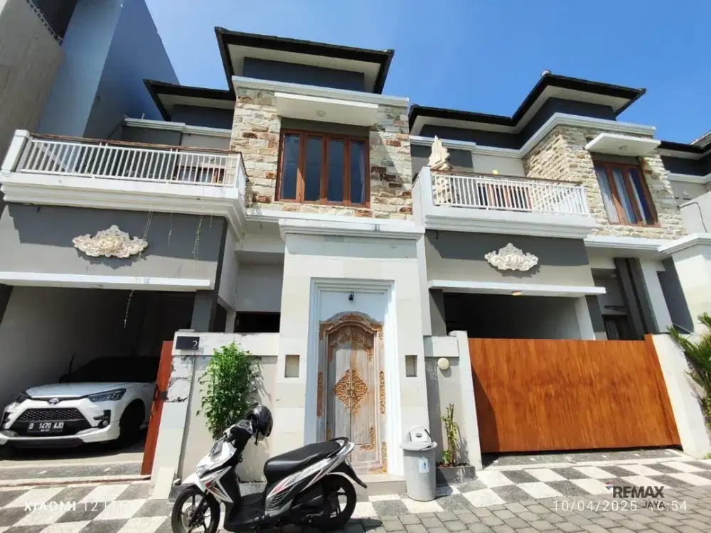 Rumah Mewah 2 Kamar Tidur dengan Pemandangan Sawah Dijual, di Kesiman