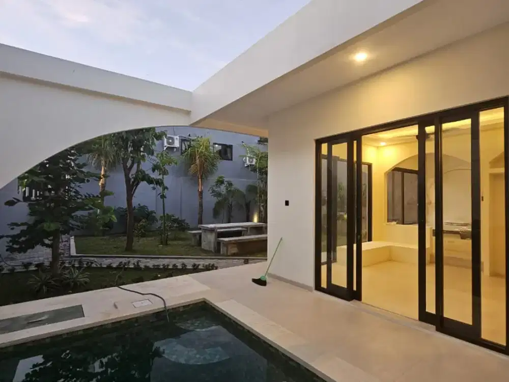 For Sale Freehold House &amp; Private Villa – Padonan, Canggu - Thumbnail 10