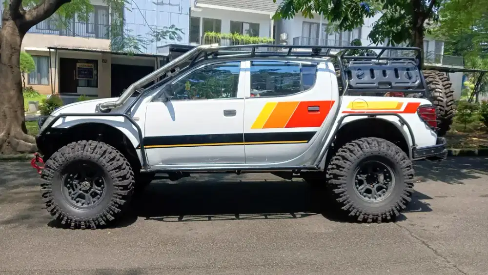 Triton Full Spec Offroad Extrim 4x4