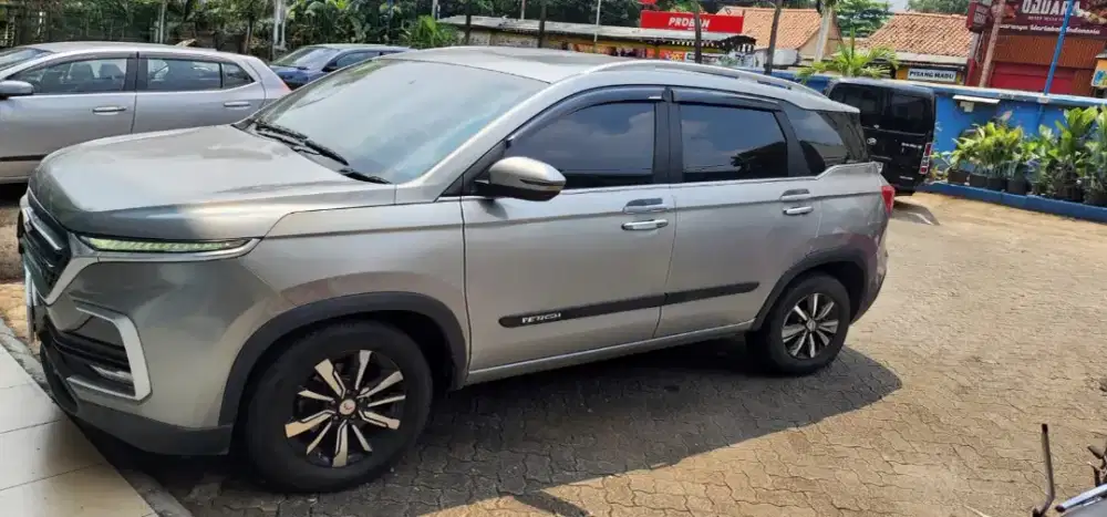 WULING ALMAZ  turbo 1.5 CVT Exclusive 2019  7 SEATER TURBO