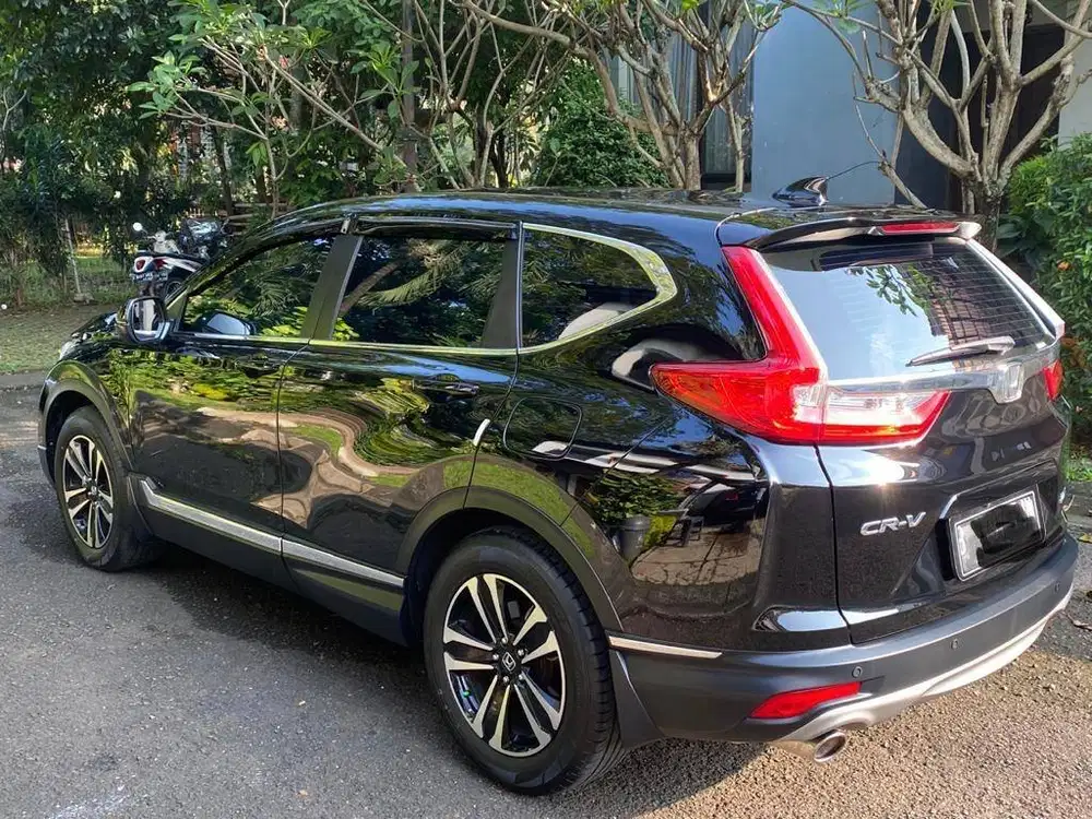 HONDA CRV HITAM type 1.5 TURBO 2018
