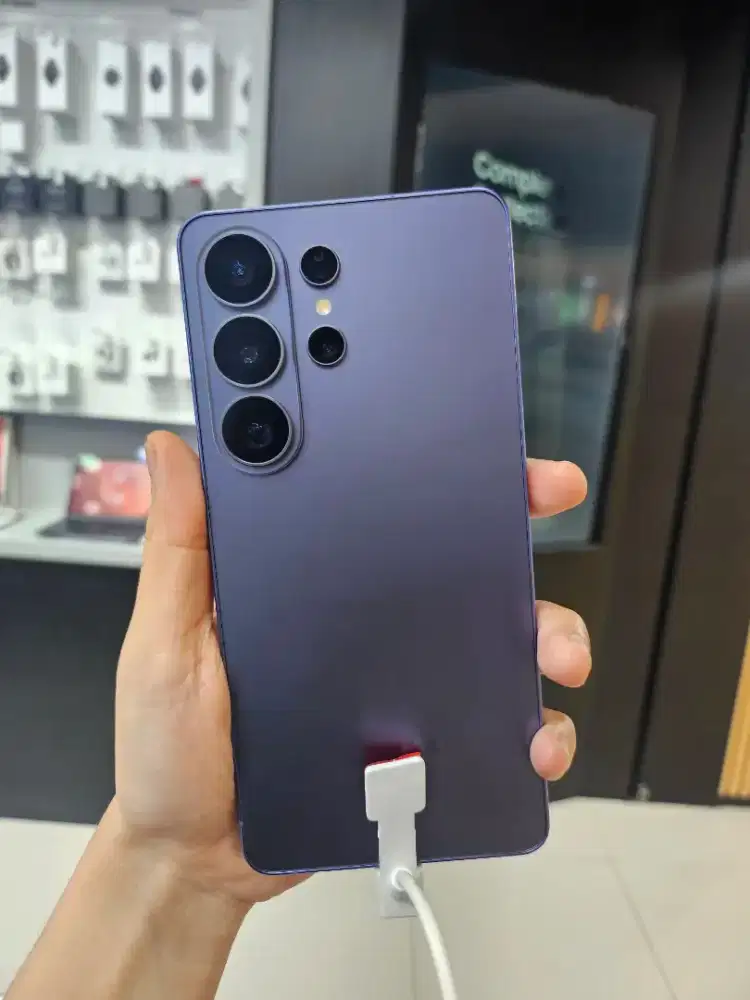 SAMSUNG GALAXY S26 ULTRA 256GB GARANSI RESMI SEIN 1 TAHUN