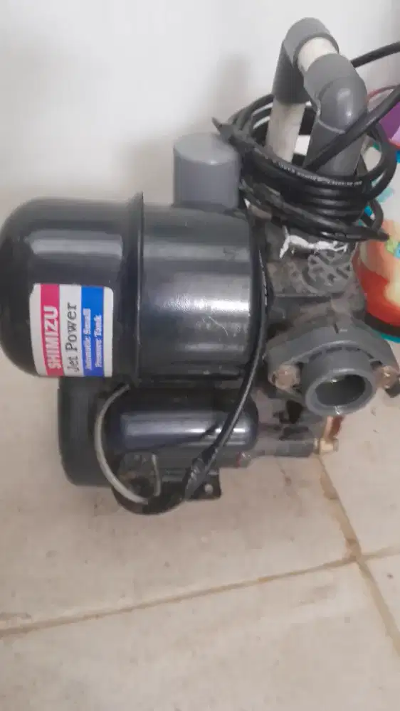 Mesin air merk shimizu type 130 dan toren air 1000 liter merk lucky