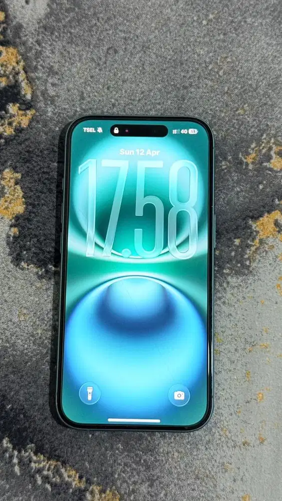 iphone 16 blibli ganransi on