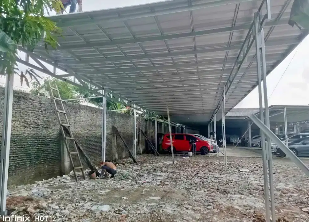 Pasang kanopi baja ringan