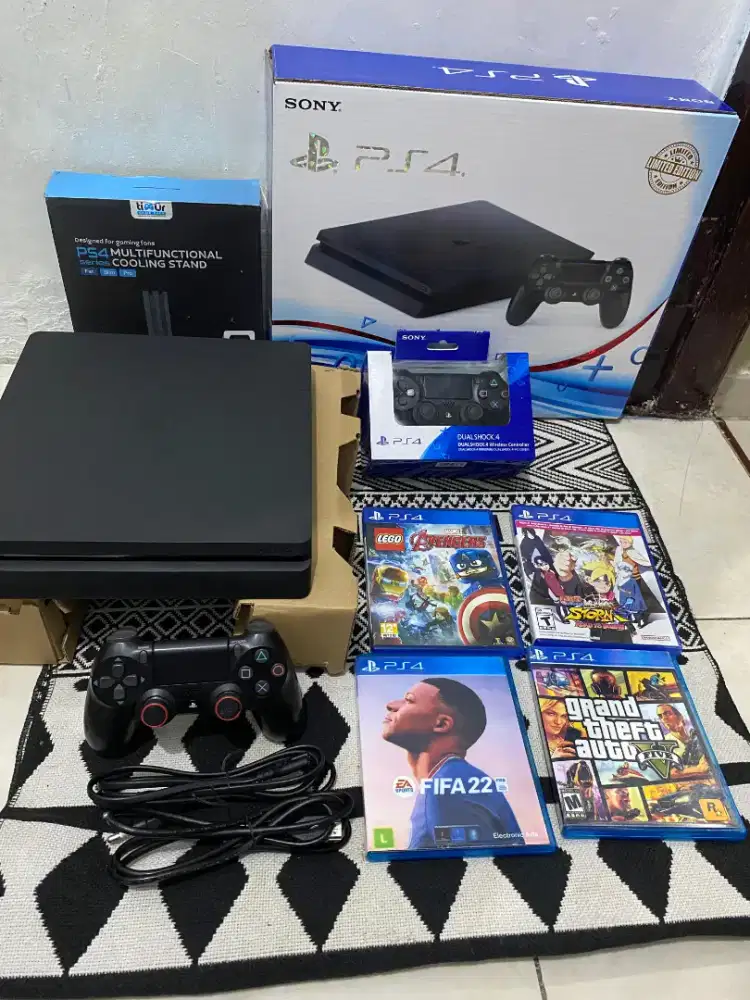 PS4 SLIM ORI 1TB SERI 2218 LIKE NEW