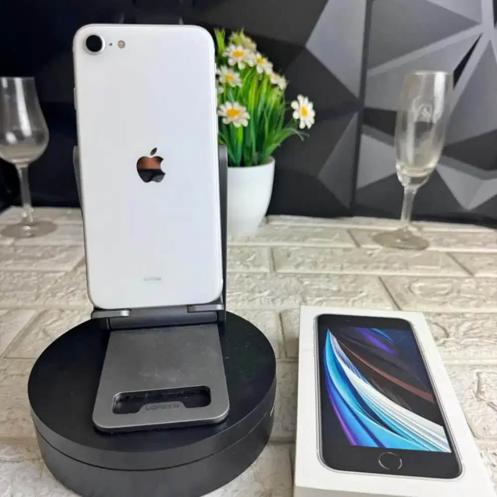 iPhone SE 2 64GB Garansi Ex iBox Battery Health 85%