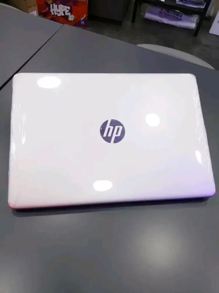 Laptop Hp performa tinggi