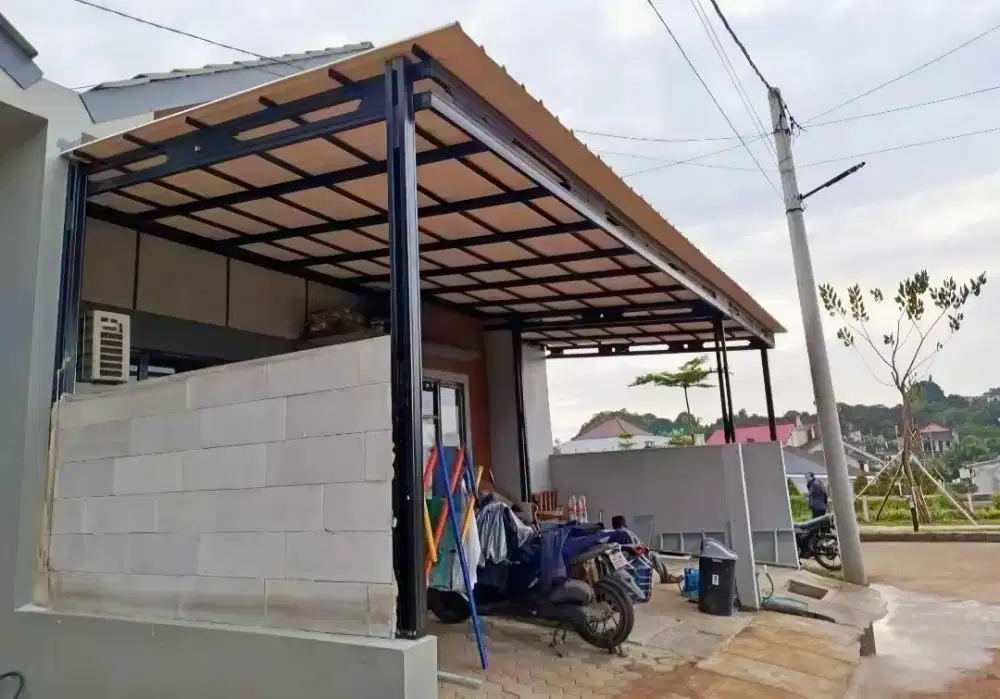 Kanopi baja ringan dan garasi