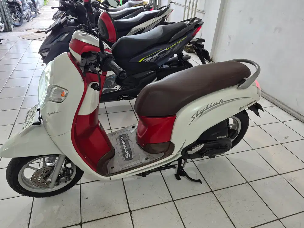SCOOPY 2020 cas/ kredit DP 500