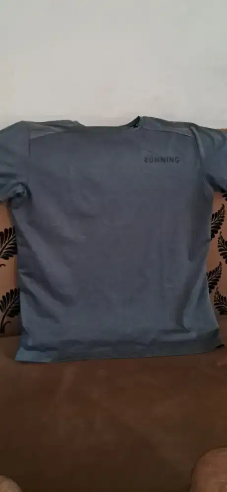 Kaos running size M/L