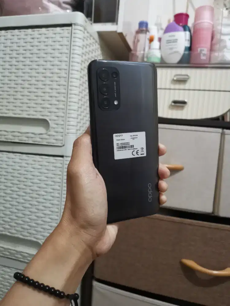 Oppo Reno 5 5G 8/128gb Second Nominus