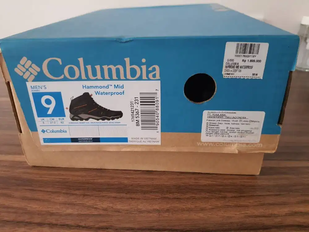 Sepatu hiking Columbia