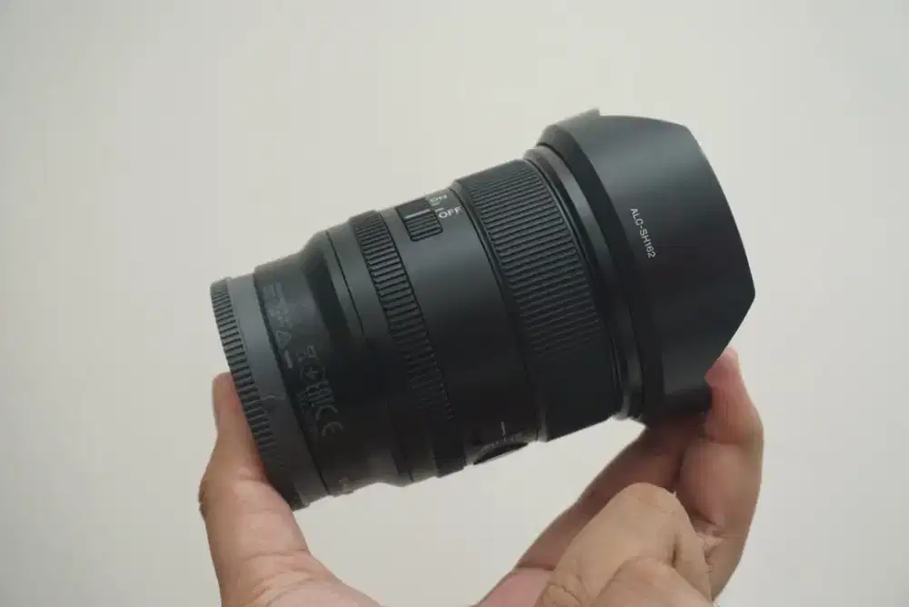 SONY FE 20mm F1.8 G Fullframe FF 20 mm F1.8G F/1.8 Lensa WIDE