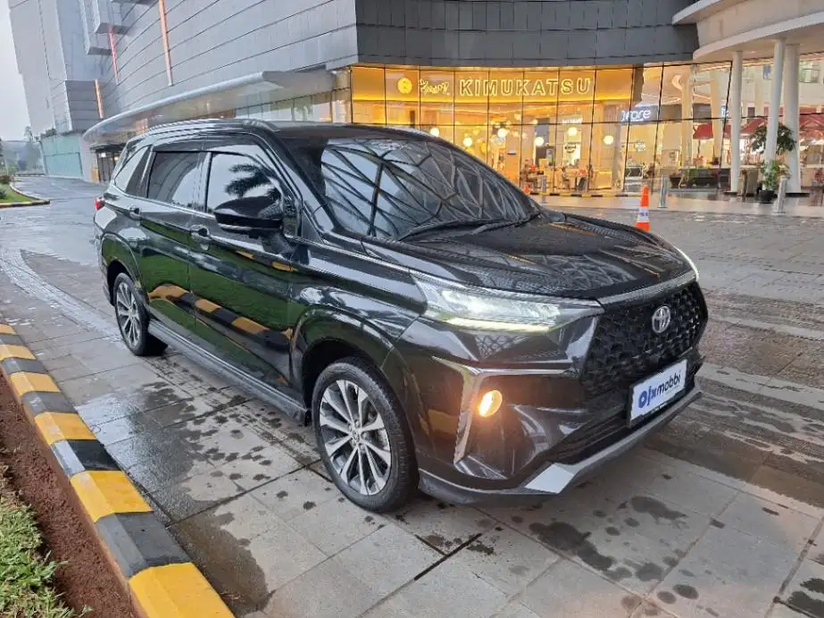 DP MURAH Toyota Avanza 1.5 Veloz Q Bensin-AT 2022 Hitam CAJVD