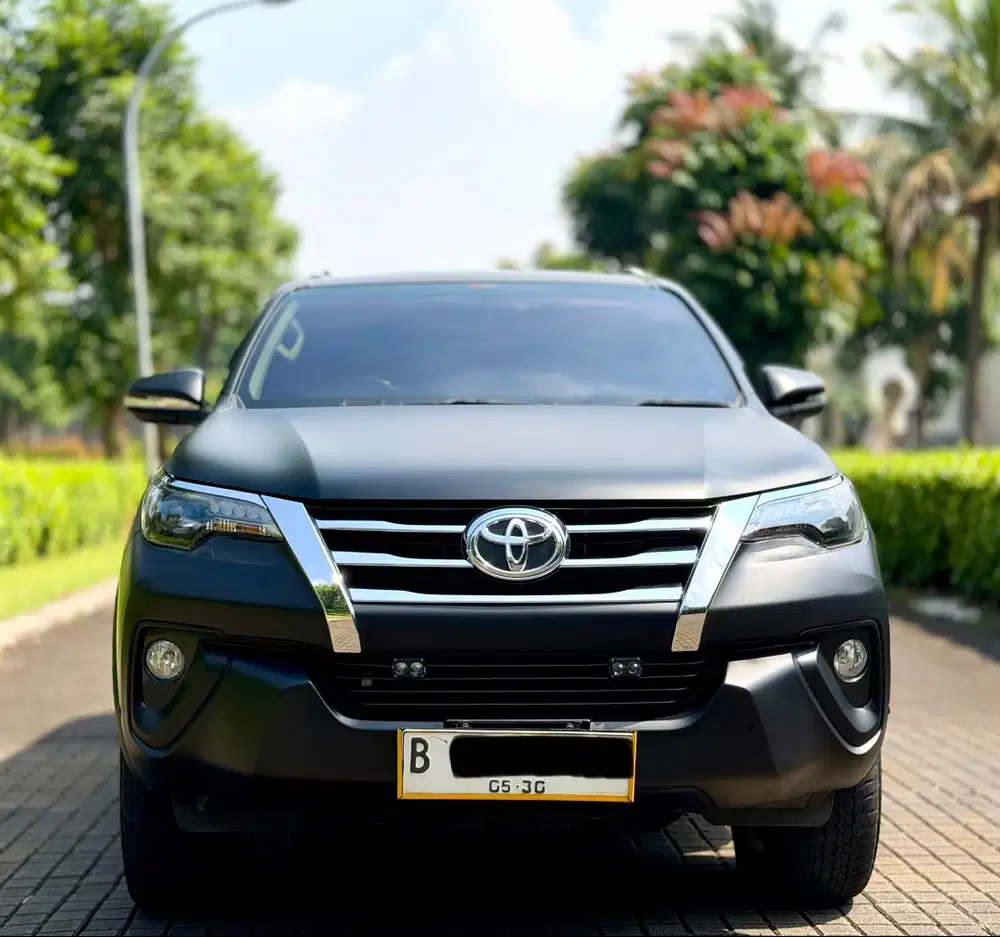 Dp Ringan Low KM Toyota Fortuner 2.4 VRZ AT Solar Diesel 2016 bonus 15