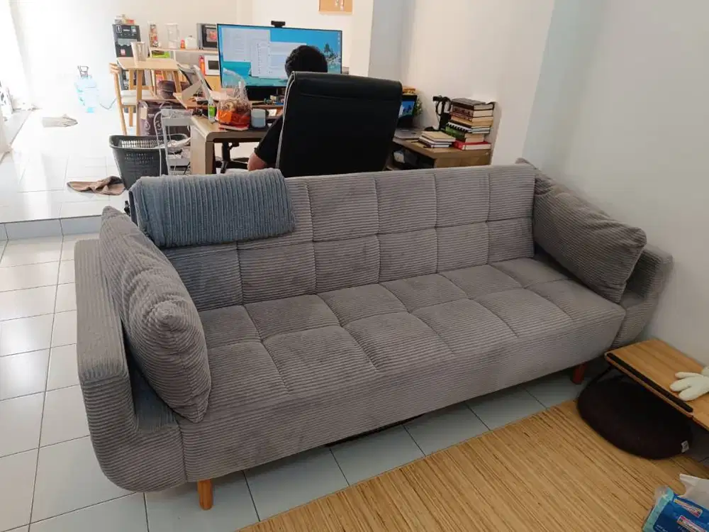 Sofa Bed Vendeta 3 Seater 210 cm Moonbeam BEKAS / PRELOVED