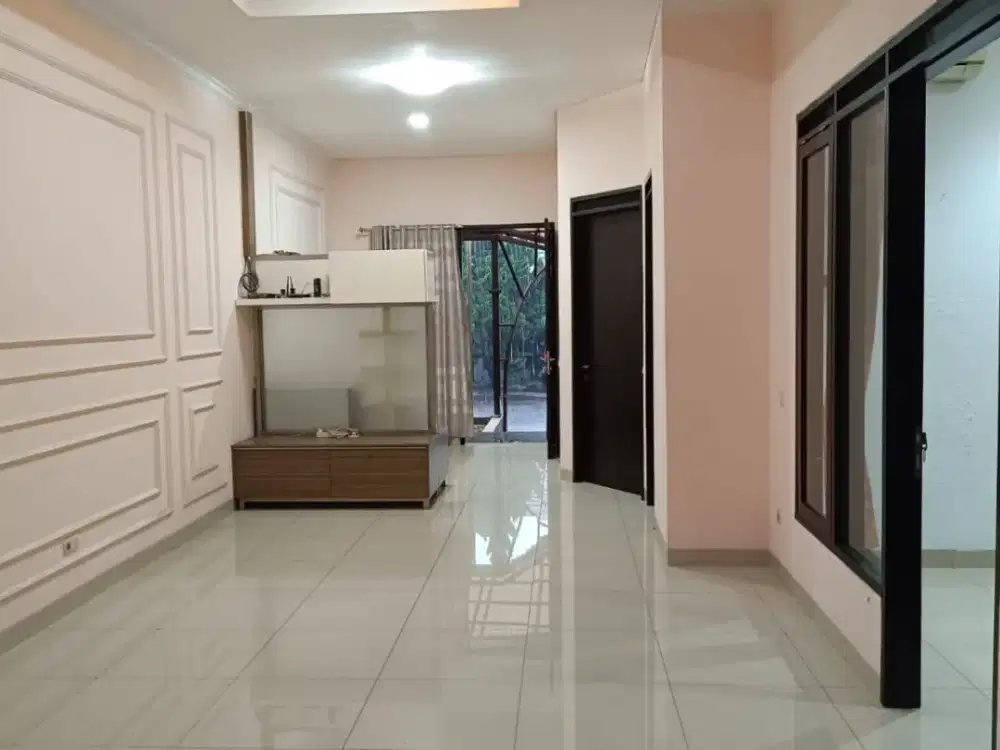 Disewakan Rumah Singgasana Pradana Bandung Mekarwangi Cibaduyut