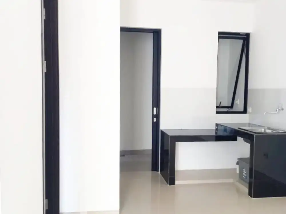 DISEWAKAN RUMAH GREEN ROYAL