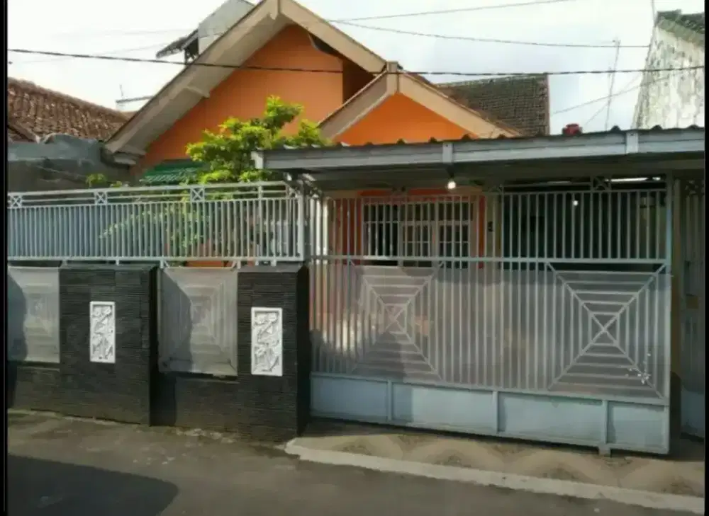 Dijual Rumah Luas 20 Bata Full Furnished