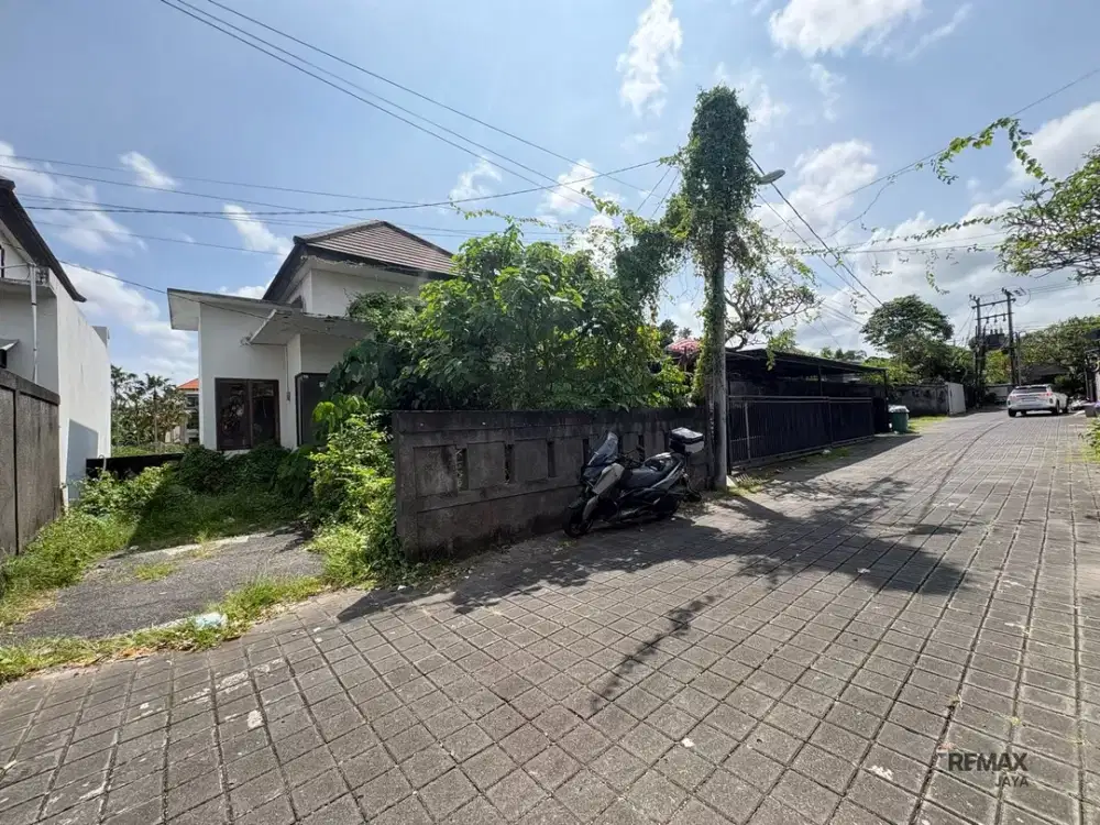 Rumah 3 Kamar Tidur View Sungai Dijual, di Kesiman Denpasar Timur