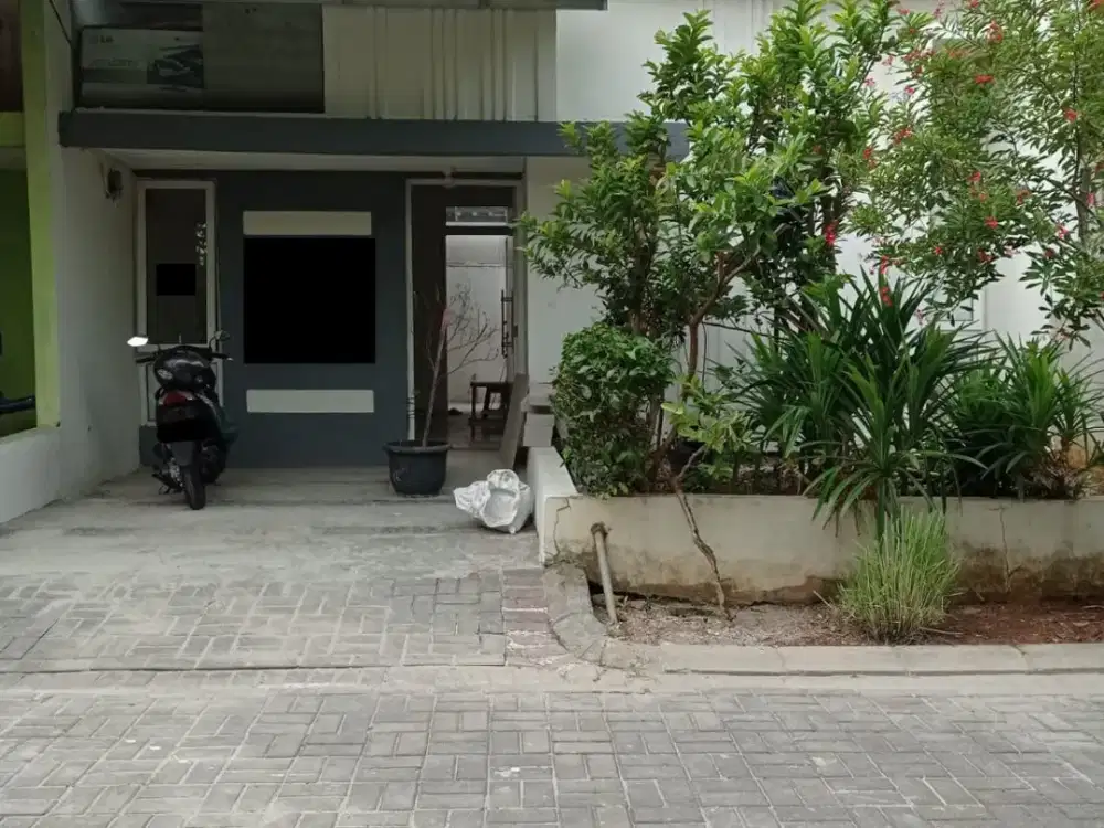 Rumah 1 Lantai 2 Kamar Hadap Barat di Golden City Sepatan