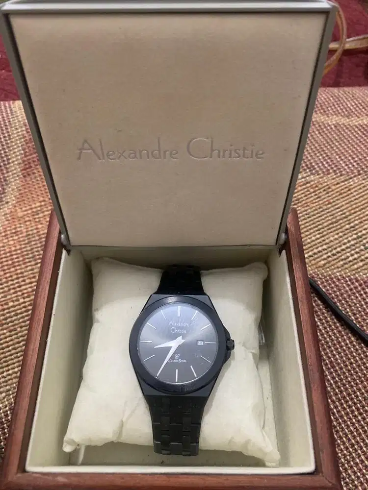 Jual jam tangan pribadi