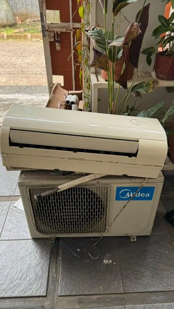 AC MIDEA 0,5 pK