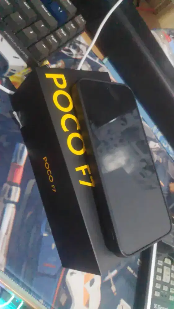POCO F7 kondisi muluss like new