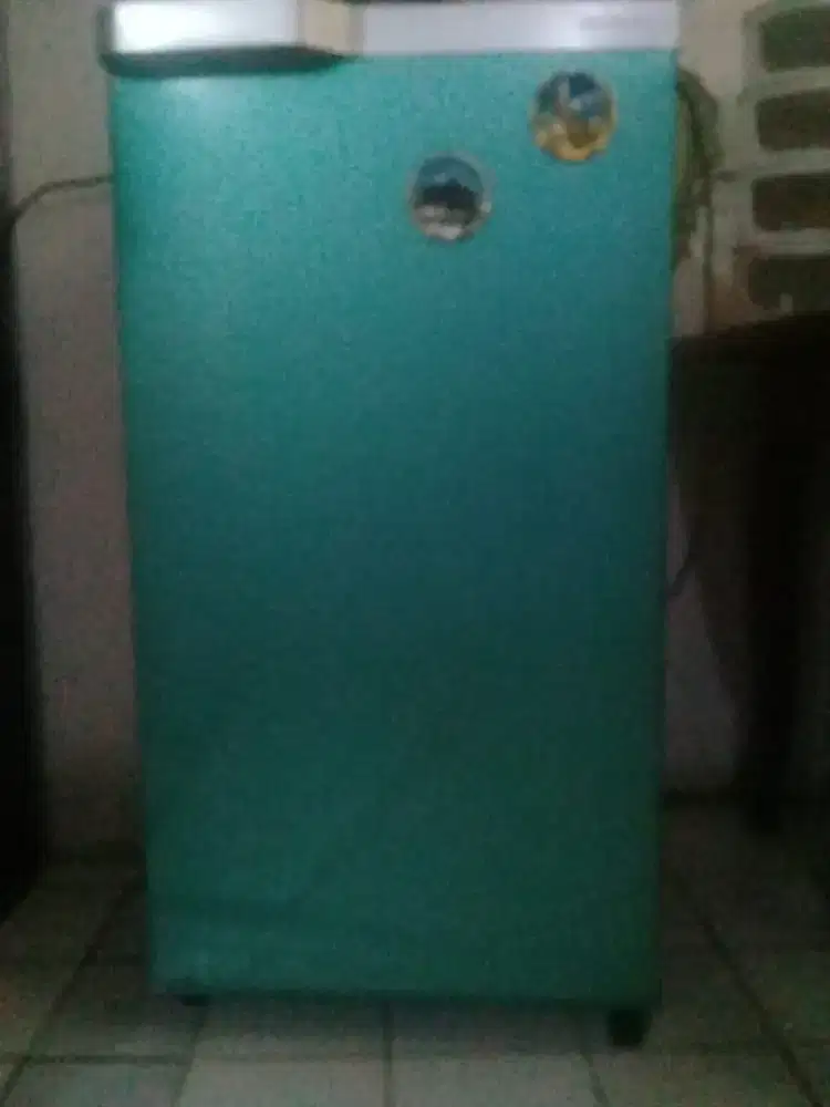 Kulkas Toshiba glacio