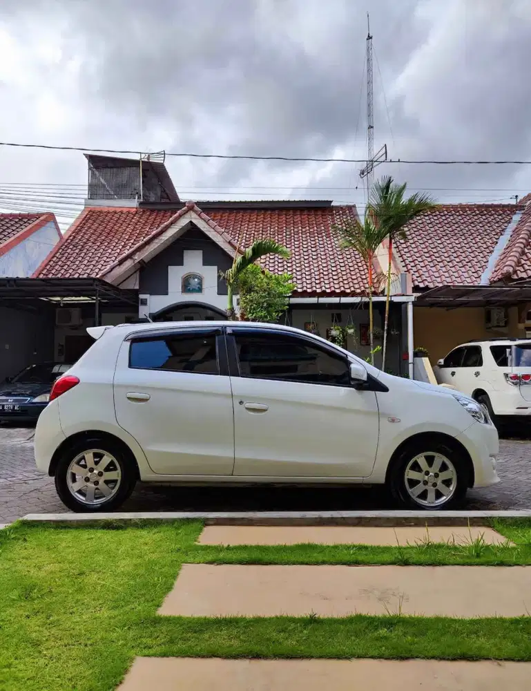 Mitsubishi Mirage 2015 Bensin