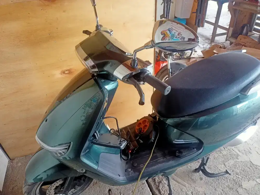 Uwinfly T90 Gress baru 1 bulan