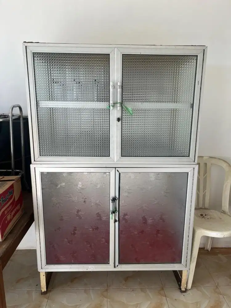 Rak piring kaca jumbo