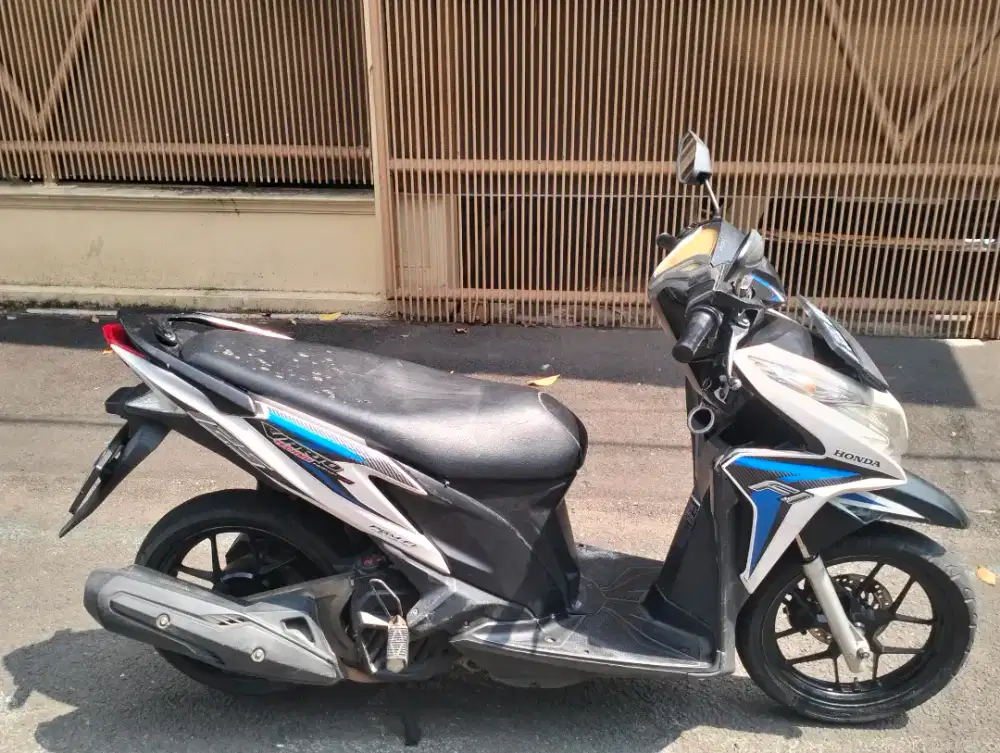 HONDA VARIO KZR 125 2013 MOTOR SEHAT SIAP PAKAI LANGSUNG