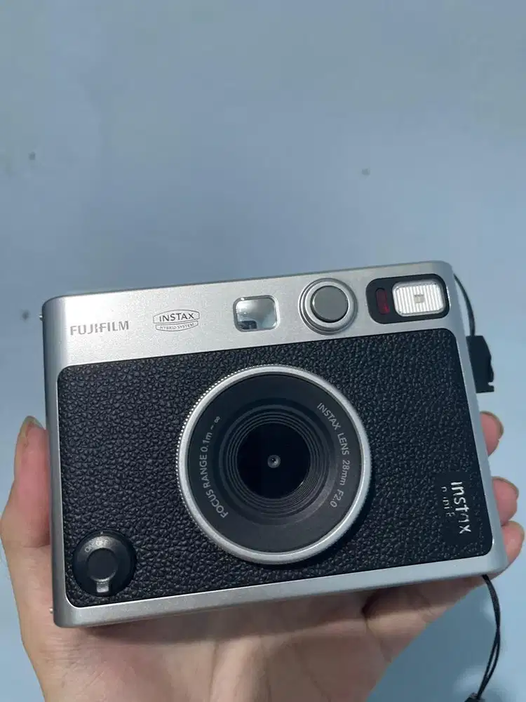 fuji instax mini evo black
