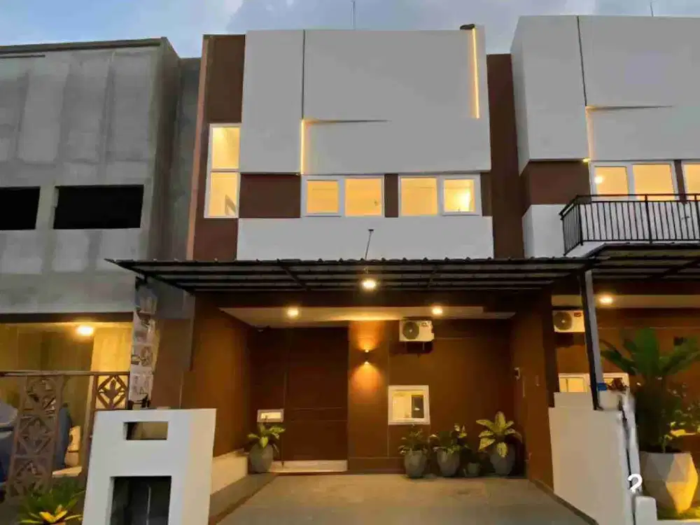 Rumah Strategis di Limo Dekat Toll, Stasiun Depok, Puskesmas Cinere, Living Plaza, Masjid Kubah Mas